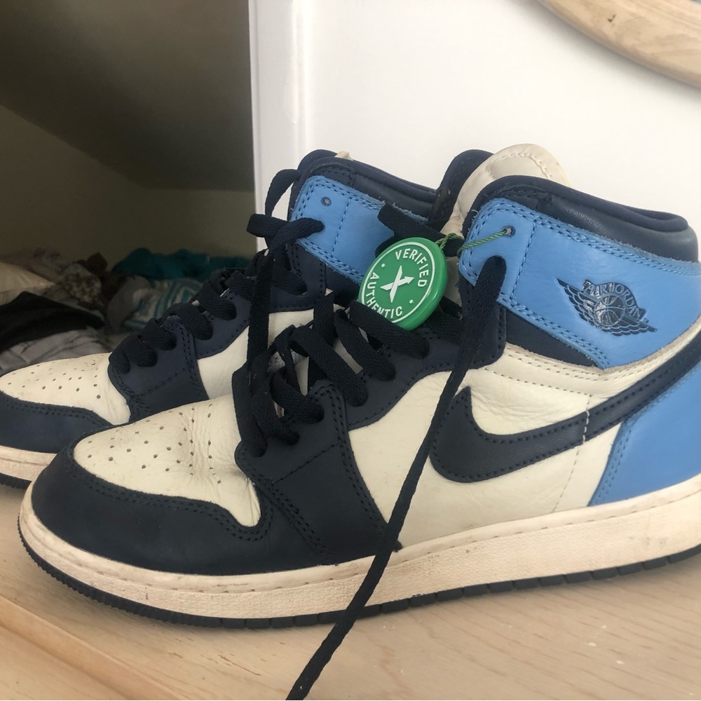 Authentic jordan 1 obsidian